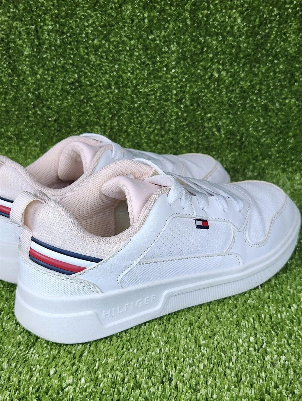 Tommy Hilfiger Girls Classic Court Low White Light Pink Shoes Sneakers Size 3